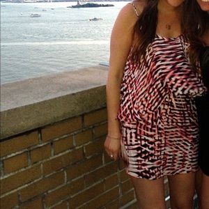 Parker Open-Back Dress Small Pink & Black